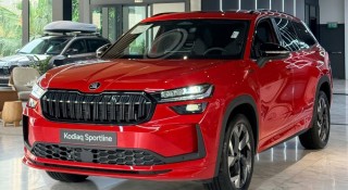 Cận cảnh Skoda Kodiaq 2026 tại đại lý Việt: Thêm loạt công nghệ an toàn, giá bán cao hơn bản cũ gần 150 triệu đồng